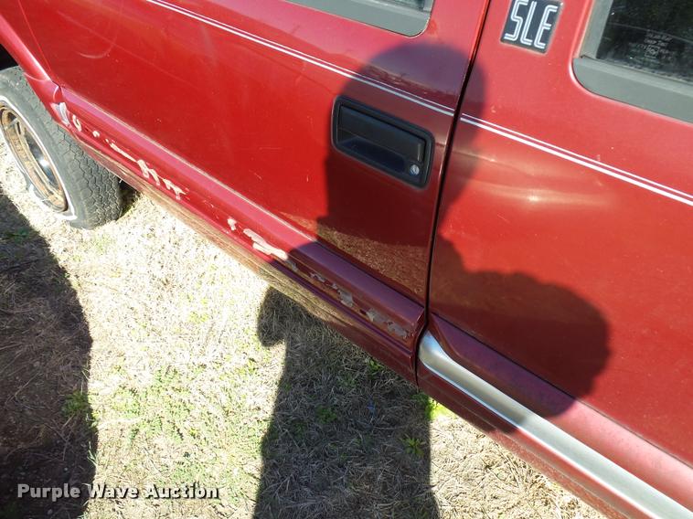 image for item L2722 1995 GMC Jimmy SUV