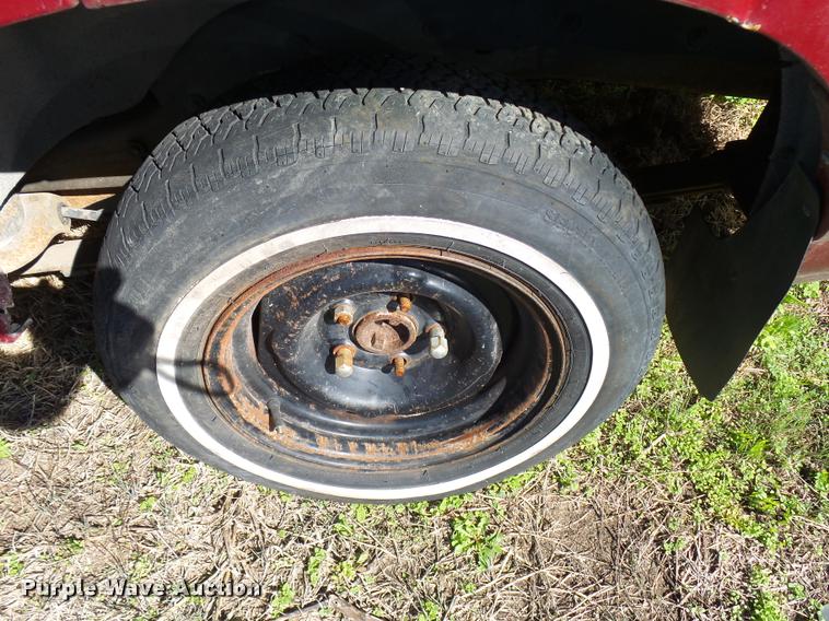 image for item L2722 1995 GMC Jimmy SUV