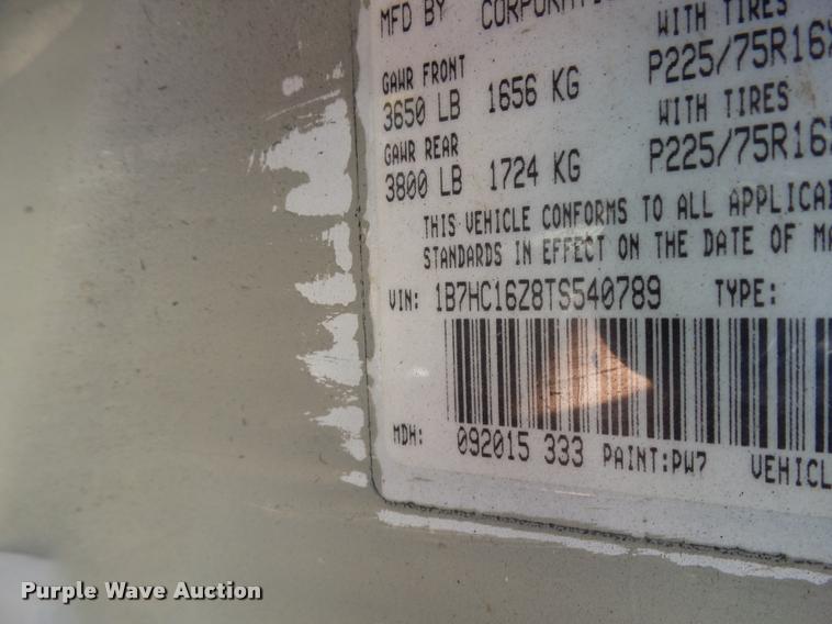 image for item L2723 1996 Dodge Ram 1500 pickup truck