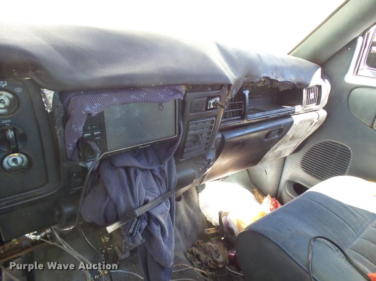 image for item L2723 1996 Dodge Ram 1500 pickup truck