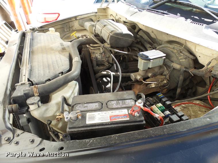 image for item L2723 1996 Dodge Ram 1500 pickup truck