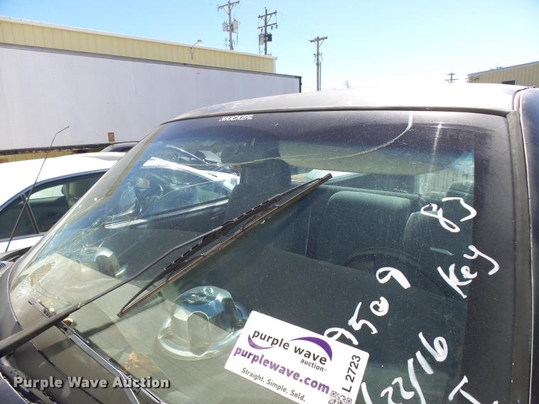 image for item L2723 1996 Dodge Ram 1500 pickup truck