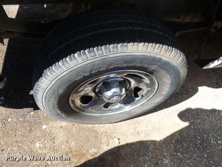 image for item L2723 1996 Dodge Ram 1500 pickup truck