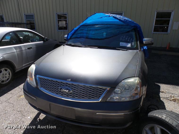image for item L2727 2006 Ford Five Hundred