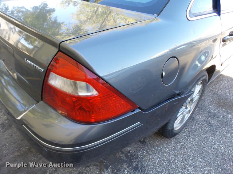 image for item L2727 2006 Ford Five Hundred