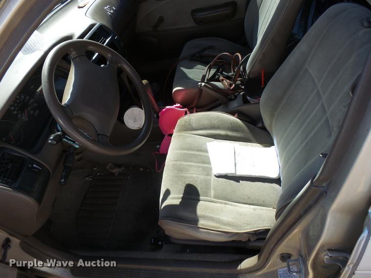 image for item L2729 1996 Toyota Corolla