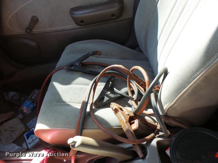 image for item L2729 1996 Toyota Corolla