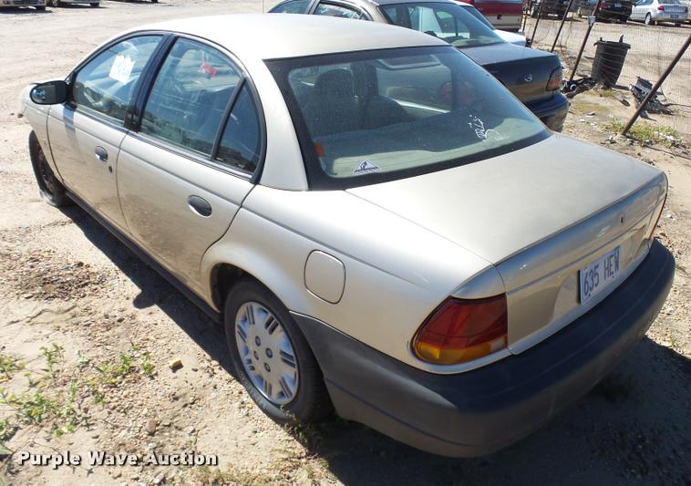 image for item L2730 1996 Saturn SL SL1