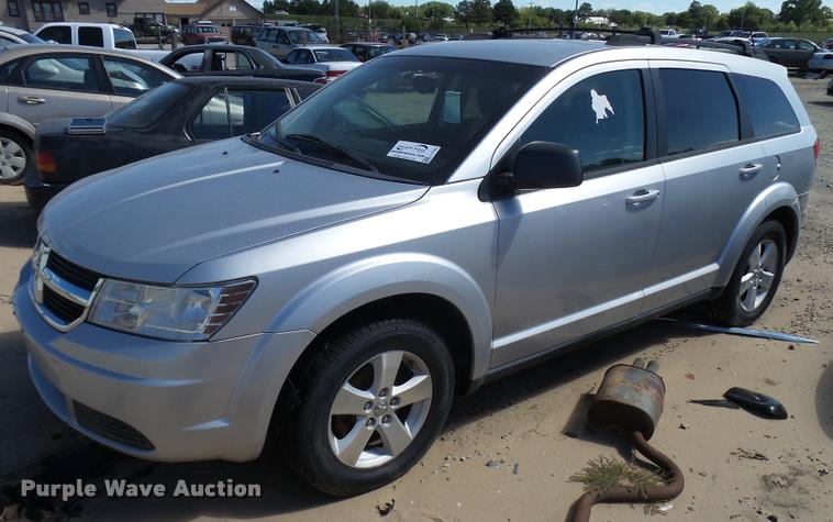 image for item L2732 2009 Dodge Journey SUV