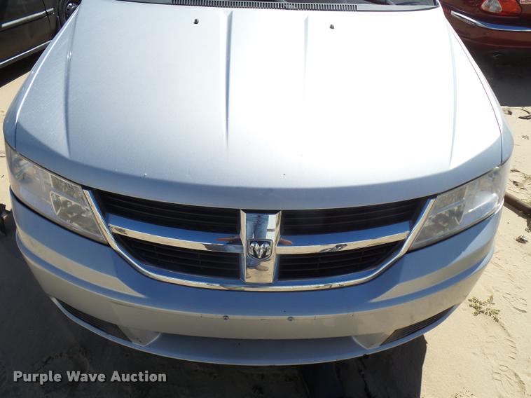 image for item L2732 2009 Dodge Journey SUV