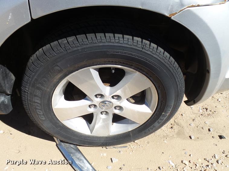 image for item L2732 2009 Dodge Journey SUV