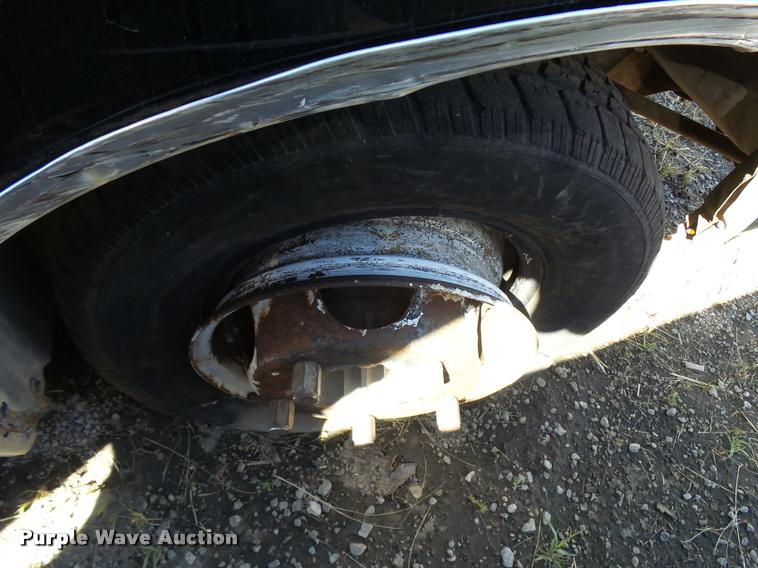 image for item L2734 1985 Chevrolet S10 pickup truck