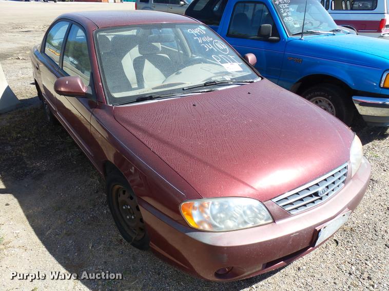image for item L2736 2002 Kia Spectra