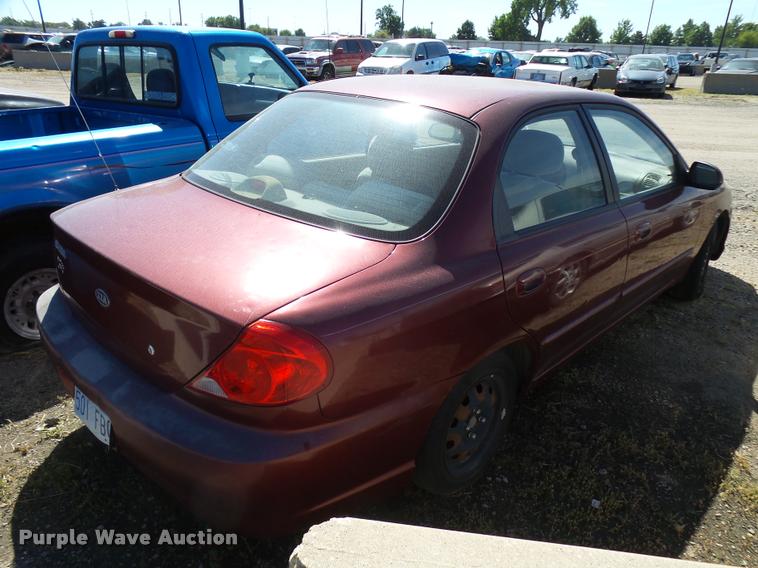 image for item L2736 2002 Kia Spectra