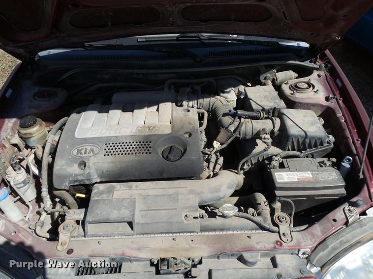 image for item L2736 2002 Kia Spectra