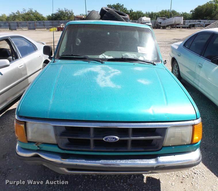 image for item L2737 1994 Ford Ranger pickup truck