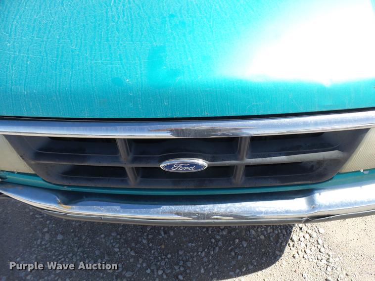 image for item L2737 1994 Ford Ranger pickup truck