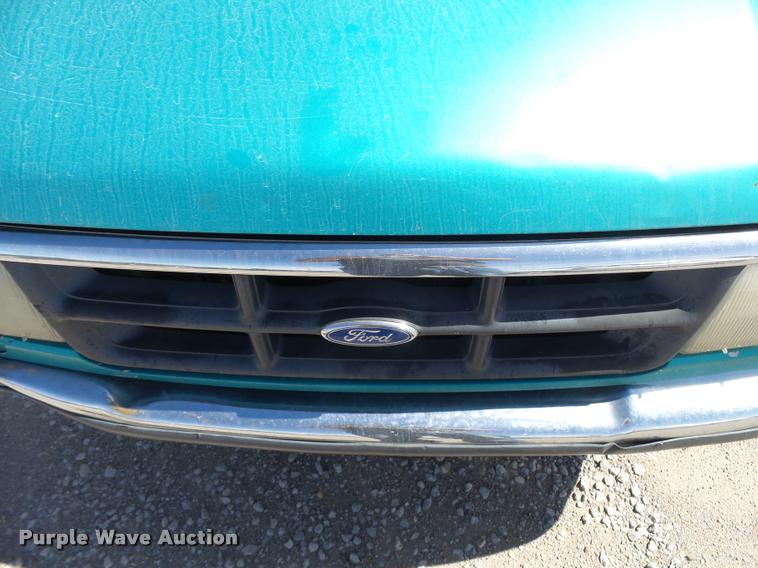 image for item L2737 1994 Ford Ranger pickup truck