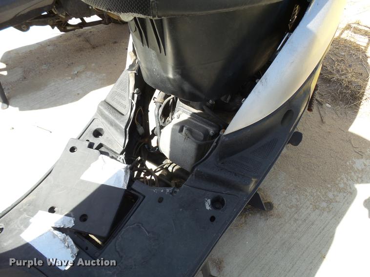 image for item L2740 2014 Bashan scooter