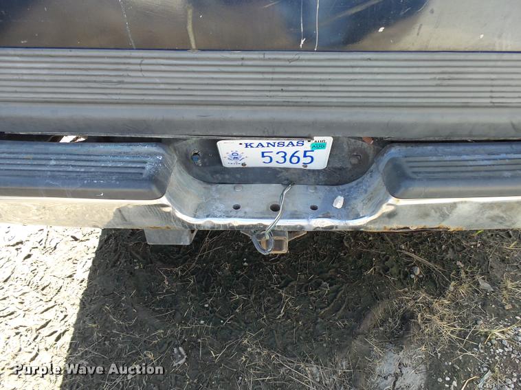 image for item L2742 1995 Dodge Ram 1500 Club Cab pickup truck