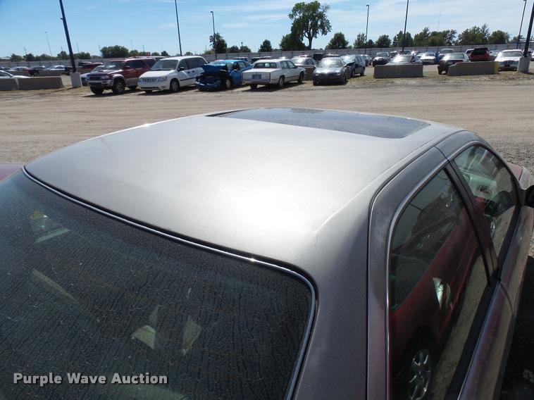 image for item L2743 1998 Toyota Camry