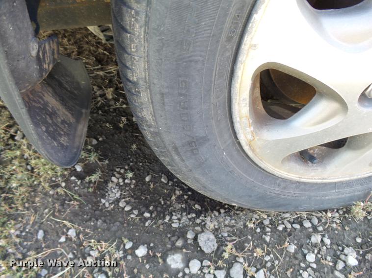 image for item L2743 1998 Toyota Camry