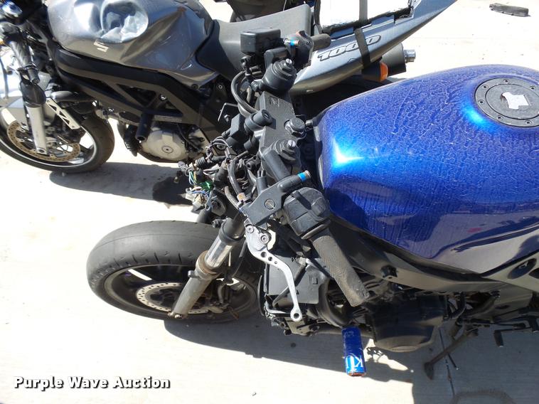 image for item L2744 1992 Honda CBR600F4 motorcycle