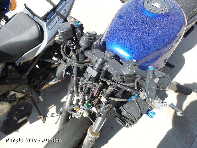 image for item L2744 1992 Honda CBR600F4 motorcycle