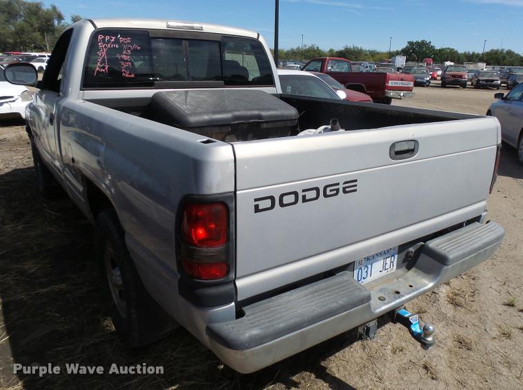 image for item L2745 1999 Dodge Ram 1500 pickup truck