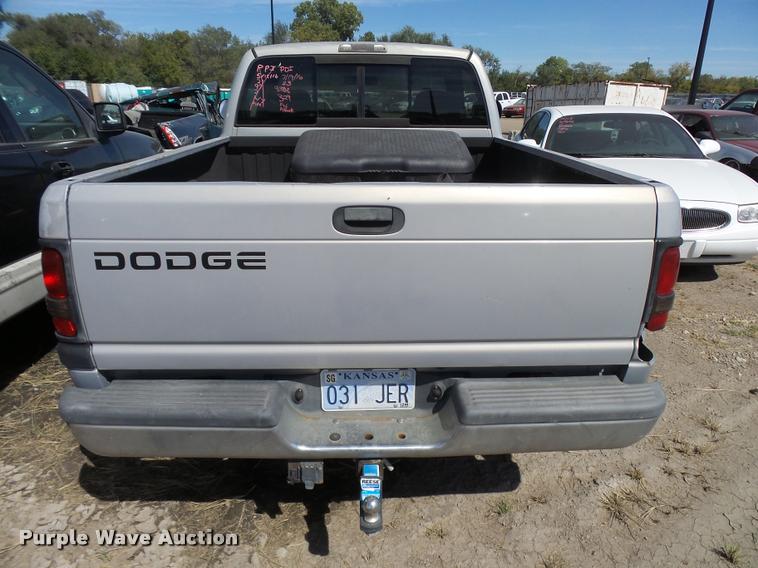 image for item L2745 1999 Dodge Ram 1500 pickup truck