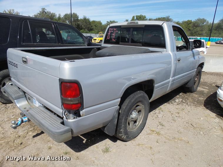 image for item L2745 1999 Dodge Ram 1500 pickup truck