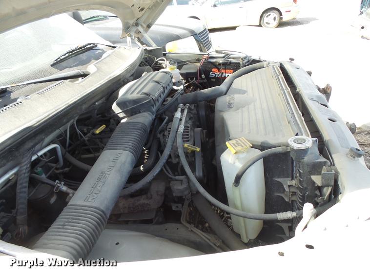 image for item L2745 1999 Dodge Ram 1500 pickup truck