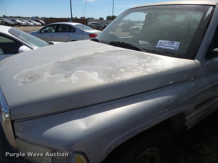 image for item L2745 1999 Dodge Ram 1500 pickup truck