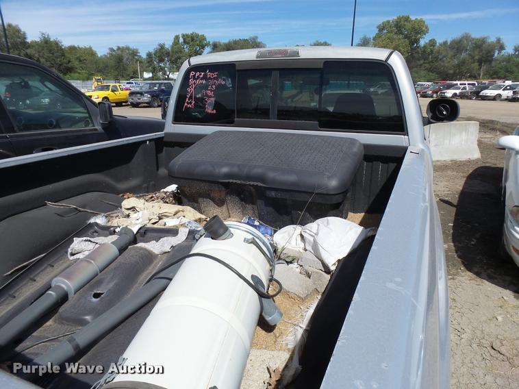 image for item L2745 1999 Dodge Ram 1500 pickup truck