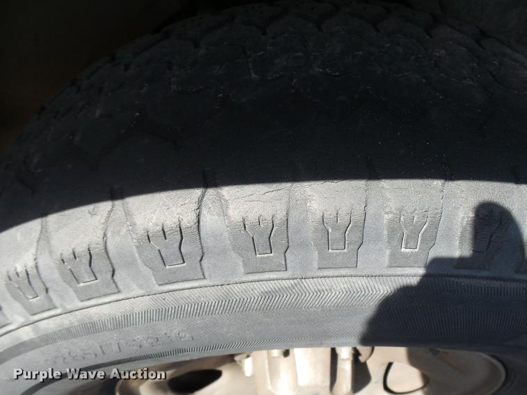 image for item L2745 1999 Dodge Ram 1500 pickup truck