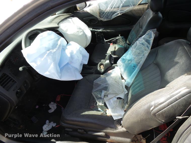 image for item L2746 2002 Chevrolet Monte Carlo