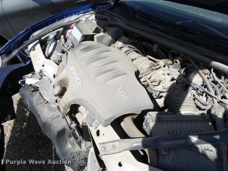 image for item L2746 2002 Chevrolet Monte Carlo