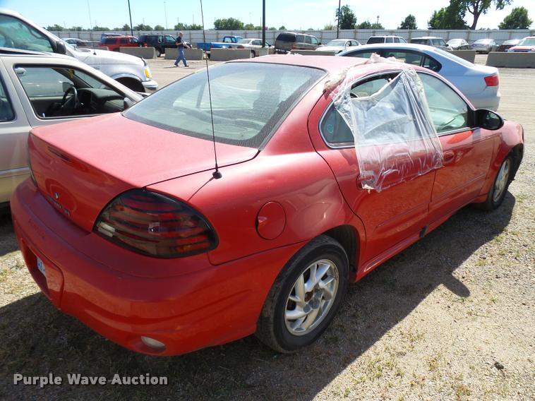 image for item L2747 2004 Pontiac Grand AM
