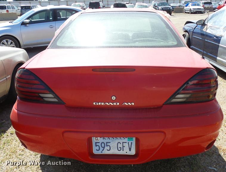 image for item L2747 2004 Pontiac Grand AM
