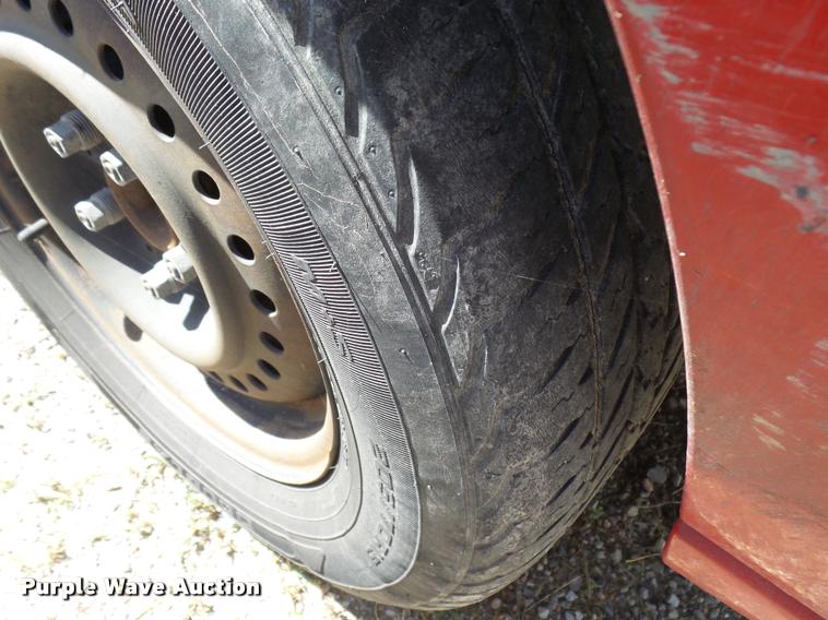 image for item L2747 2004 Pontiac Grand AM