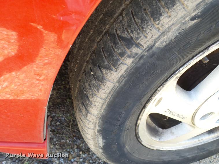 image for item L2747 2004 Pontiac Grand AM