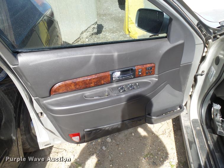 image for item L3250 2002 Lincoln LS