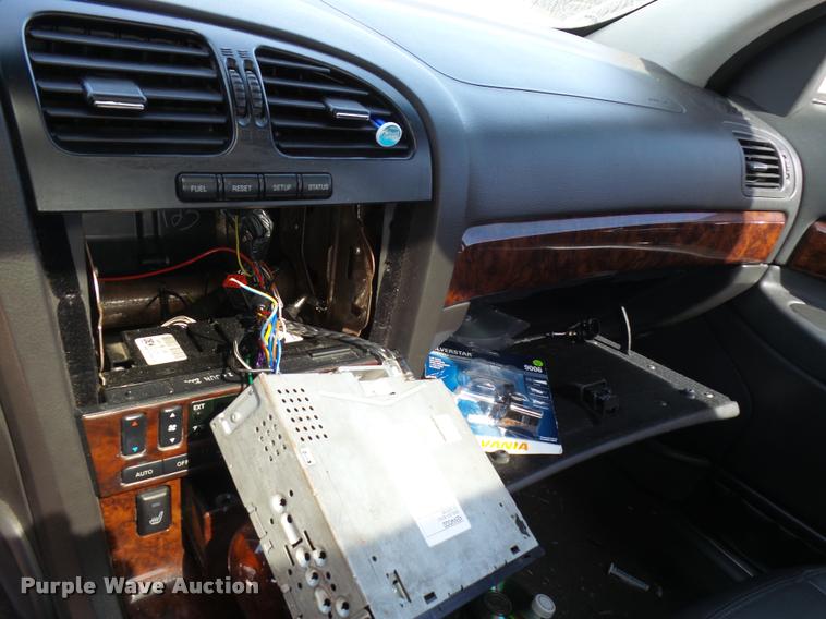 image for item L3250 2002 Lincoln LS