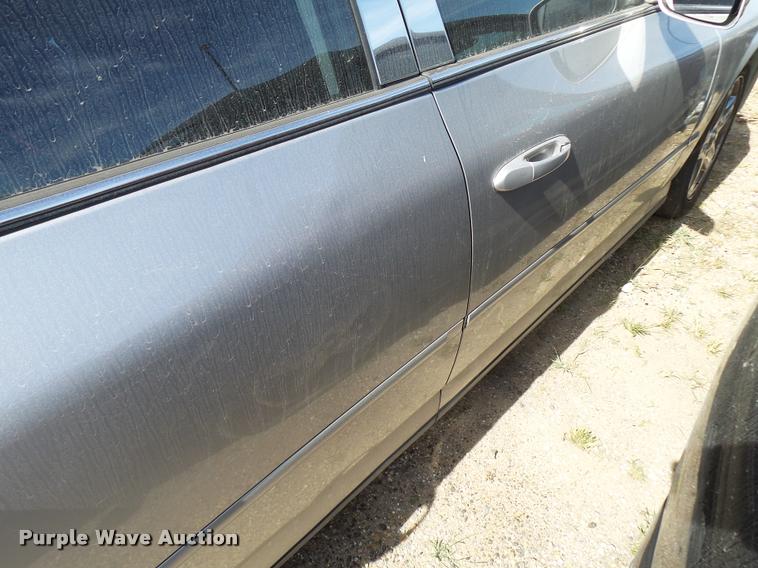 image for item L3250 2002 Lincoln LS