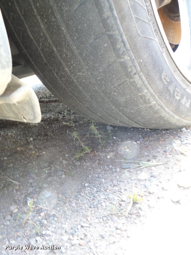 image for item L3250 2002 Lincoln LS