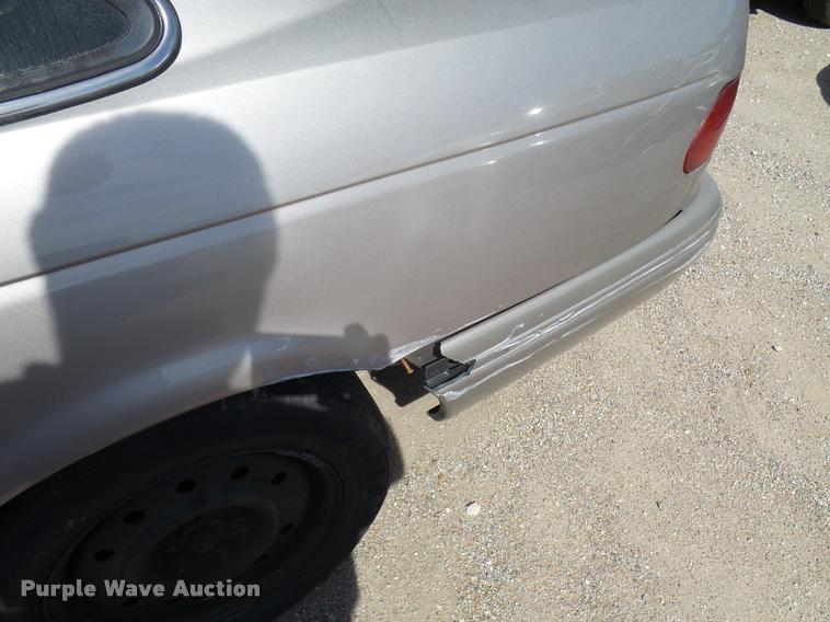 image for item L3252 1995 Ford Taurus GL