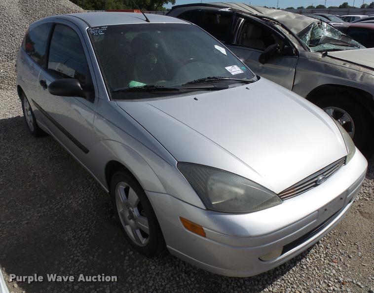 image for item L3253 2003 Ford Focus