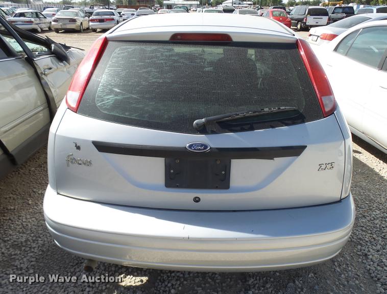 image for item L3253 2003 Ford Focus