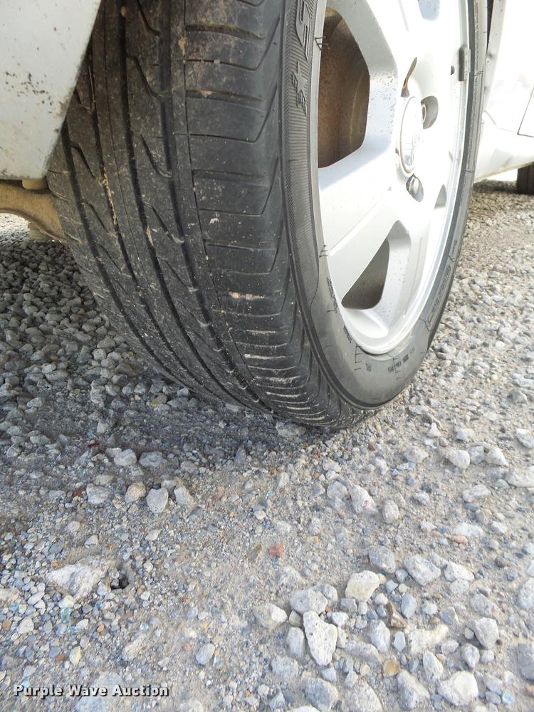 image for item L3253 2003 Ford Focus