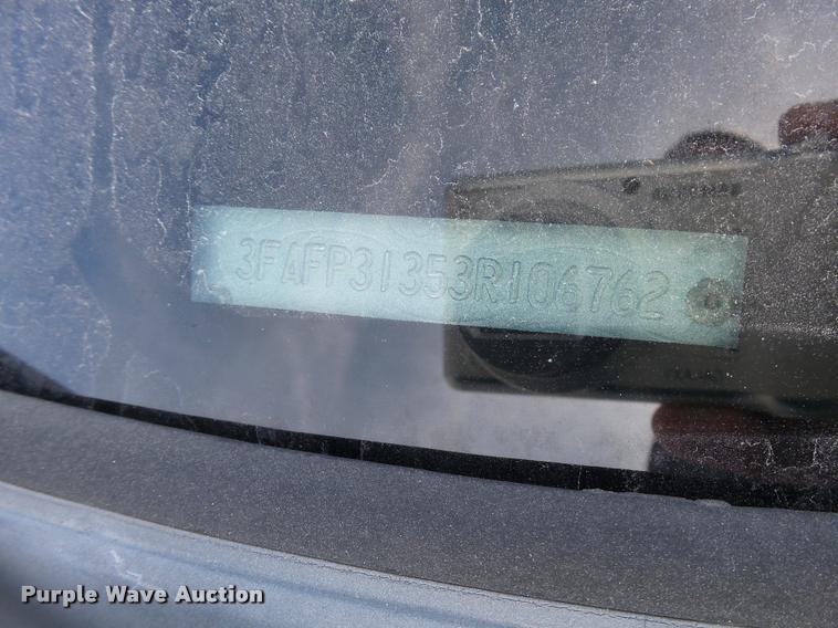 image for item L3253 2003 Ford Focus